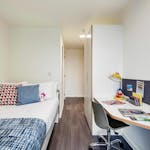 fresh-student-living-bristol-new-bridewell-06-shared-flat-bedroom-photo-05-1024x768