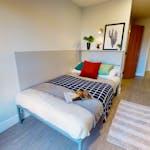 iQ-Student-Accommodation-Edinburgh-Fountainbridge-Bedrooms-Silver_En_Suite_Plus(2)_0
