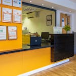 3-student-accommodation-lincoln-danesgate-house-reception-2