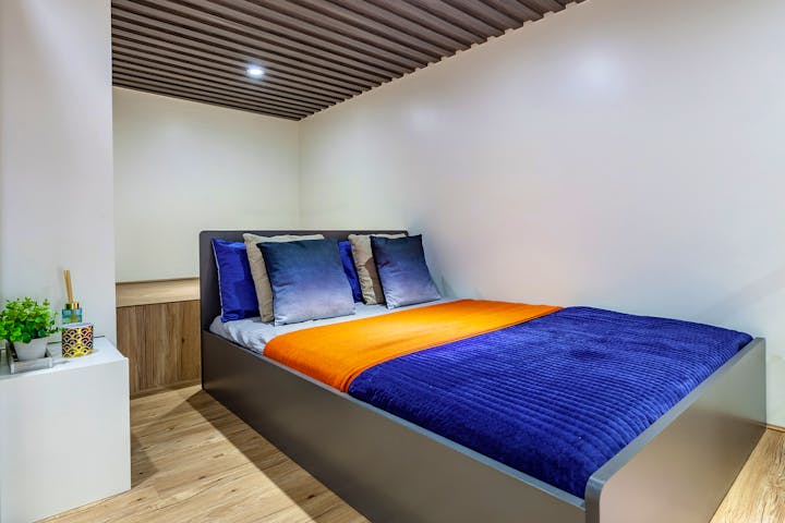 14-student-accommodation-coventry-shunde-place-Mezzanine Deluxe-Ensuite (17)