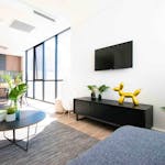 perth-the-boulevard-5-6-bedroom-apartment-lounge