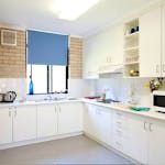 au-scu-coffs-harbour-apartment-4-bedroom-kitchen