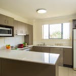 The-Manors-Refurbished-2-Bedroom-Apartment-Kitchen