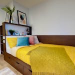 Birmingham-Penworks-House-Bedrooms-Copper-Studio-Gold_En_Suite(4)_0