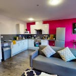 iQ-Student-Accommodation-Huddersfield-Castings-Bedrooms-En_Suite_Kitchen
