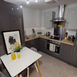iQ-Accommodation-Leeds-Marsden-House-Bedrooms-Silver_Studio(7)