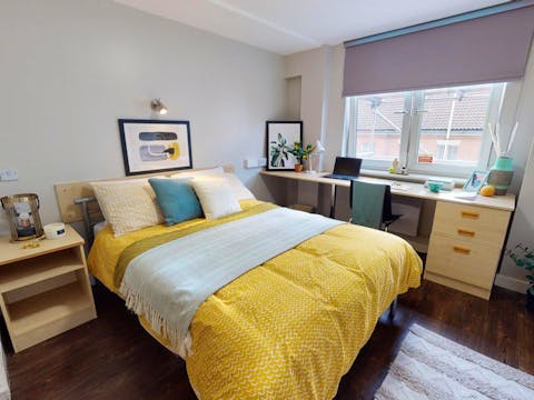 Leicester-Grosvenor-House-Bedrooms-Gold_En_Suite(6)