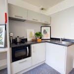 iQ-Student-Accommodation-Newtown-House-Nottingham-Bedrooms-Plus-Rooms-Silver_Studio_Plus(2)_0