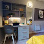 iQ-Student-Accomodation-Manchester-Daisy-Bank-Bedrooms-Silver_En_Suite(5)