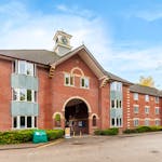 1-student-accommodation-birmingham-calthorpe-court-front-exterior-1