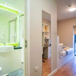 student-accommodation-stirling-centro-house-classic-ensuite (1)