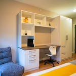 student-accommodation-stirling-centro-house-classic-ensuite (3)