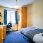 3-student-accommodation-stockton-on-tees-infinity-house-standard-room-2