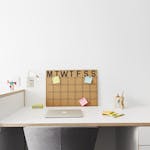 Swanston_Medium-Studio-Apartment_Desk