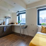 https___api.prestigestudentliving.com_wp-content_uploads_2022_02_student-accommodation-plymouth-saltwater-place-accessible-studio-4