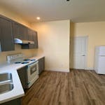 6-1BD-with-Spacious-Kitchen-featuring-newly-installed-appliances-800x480