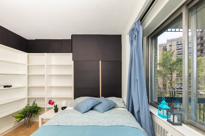 1-flex-regency-montreal-room-rental-student-housing